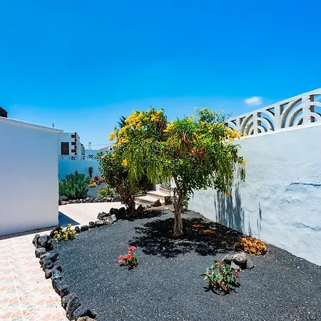 La Santa - Casa Marosenia Гуйме