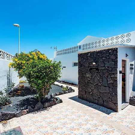 La Santa - Casa Marosenia *